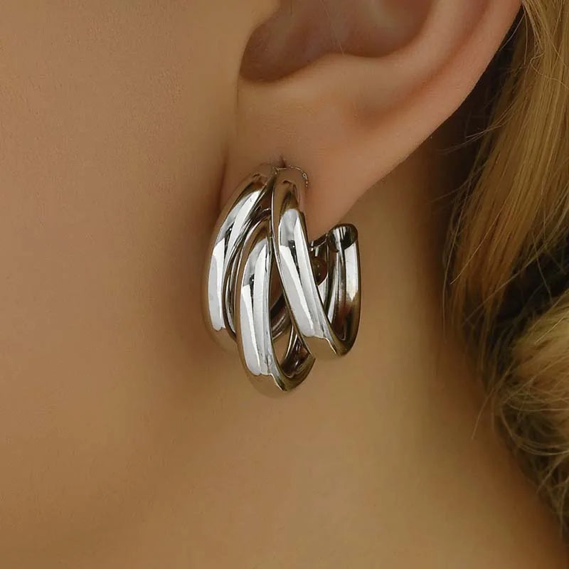 Elegant Gold  Hoop Earrings