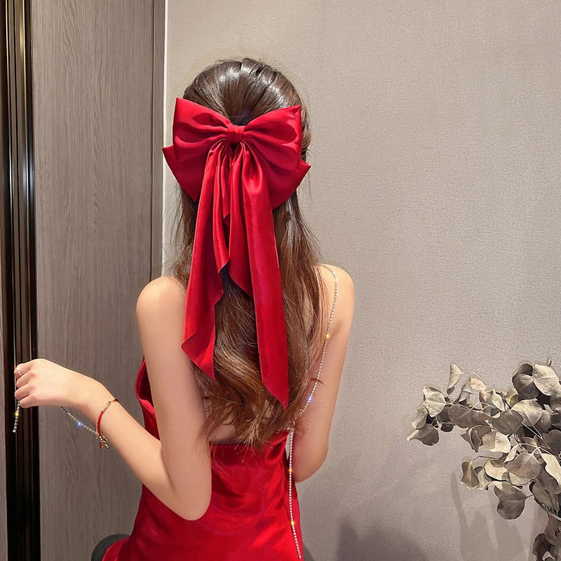 Scarlett Bow Hair Clip