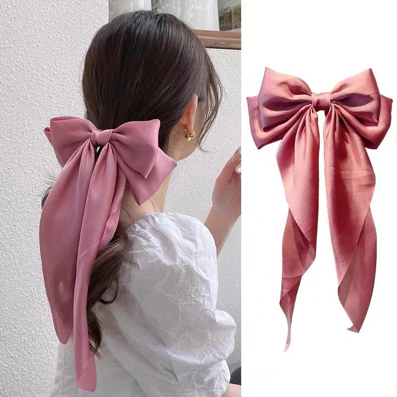 Scarlett Bow Hair Clip