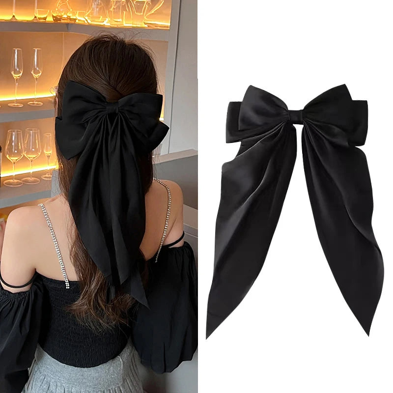 Scarlett Bow Hair Clip