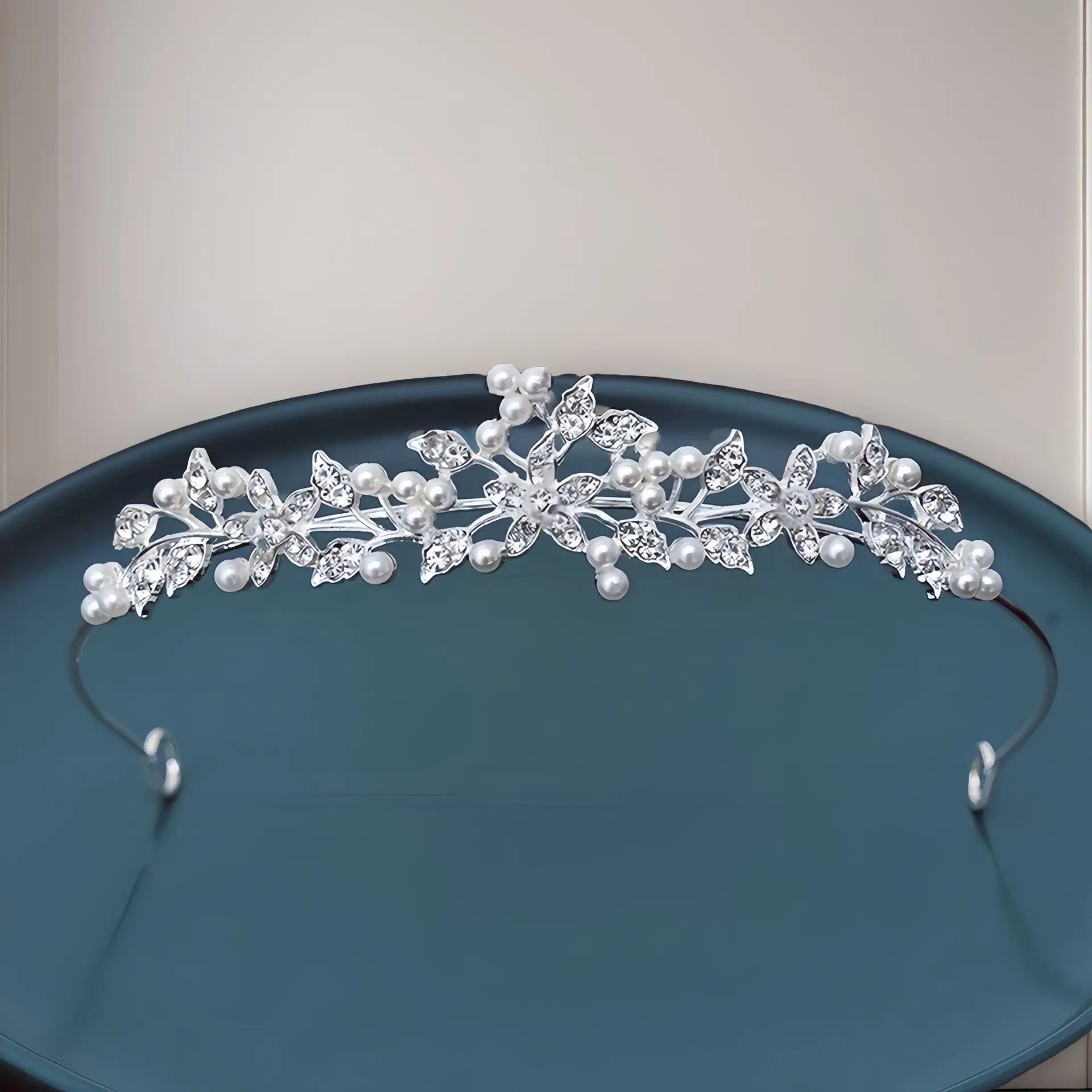 Pearl Queen Headband